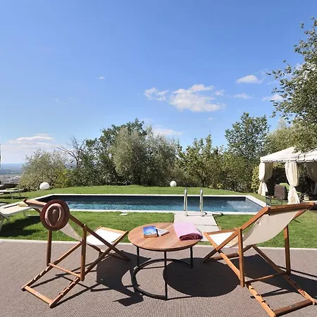 Villa Le Vie Cave *